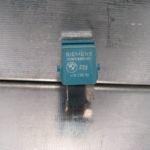 Relé