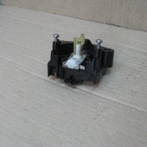 Gyújtáskapcsoló (kormányzár mechanika)