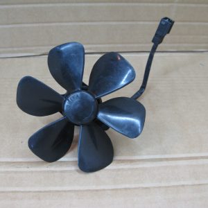 Hűtőventilátor (bal)
